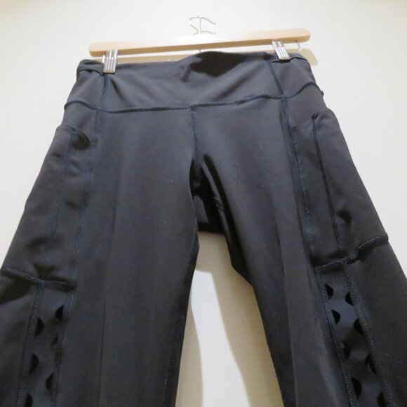 ATHLETA Ultimate Stash Craft 7/8 Tight Leggings in Black Cut Out Athleisure Gym - Picture 9 of 13
